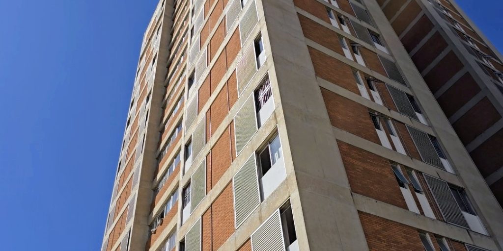 Screenshot_20250517_082148_Gallery~2